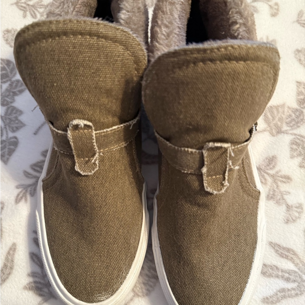 Women's BlowFish Malibu Tan Canvas Slip-onAnkle Boots Size 7.5